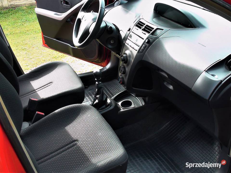 TOYOTA YARIS 2010 105 PIERWSZY WŁAŚCICIEL Katowice