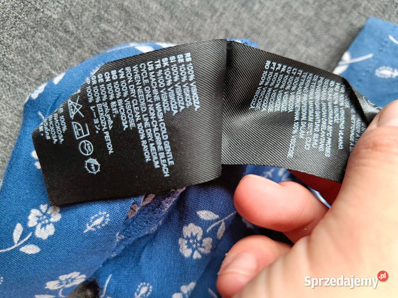 Wiskozowa tunikasukienka w kwiatki r ML HM Dąbrowica sprzedam