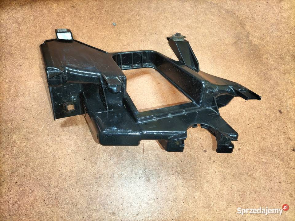 Ślizg lampy prawy przód BMW E65 E66 osobowe śląskie Poręba