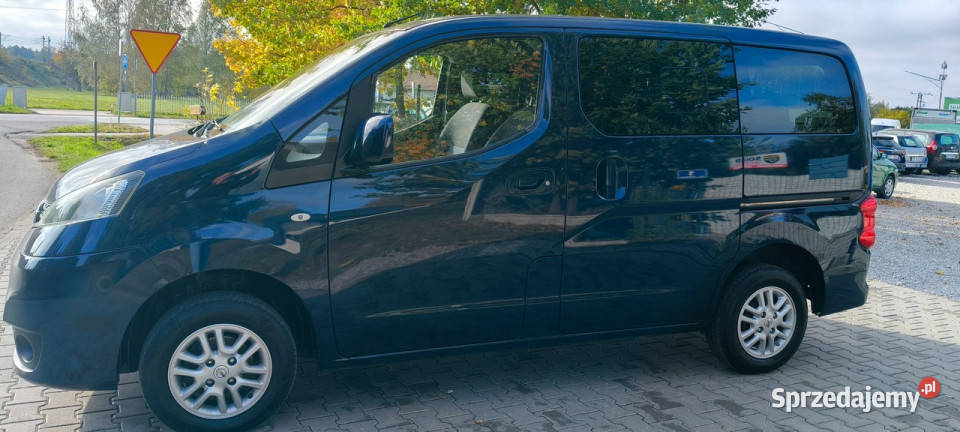 Nissan NV200 Evalia 7osób full 5l100 8kół 110KM Stare Budy