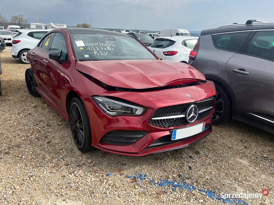 MERCEDES Classe CLA 250e Hybride AMG Line 8G DCT Rok produkcji 2020