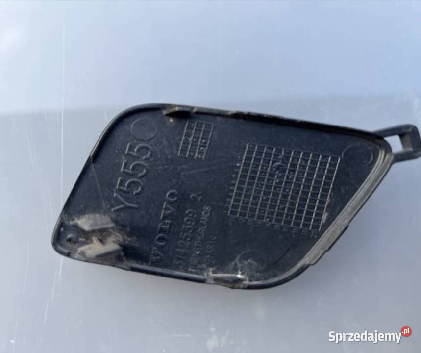 VOLVO V40 ZAŚLEPKA ZDERZAKA HAKA 31425399 Pozostałe Drezdenko