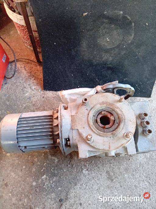 SERWOMOTOR Silnik Elektryczny 380V 076 kW Kamień Pomorski