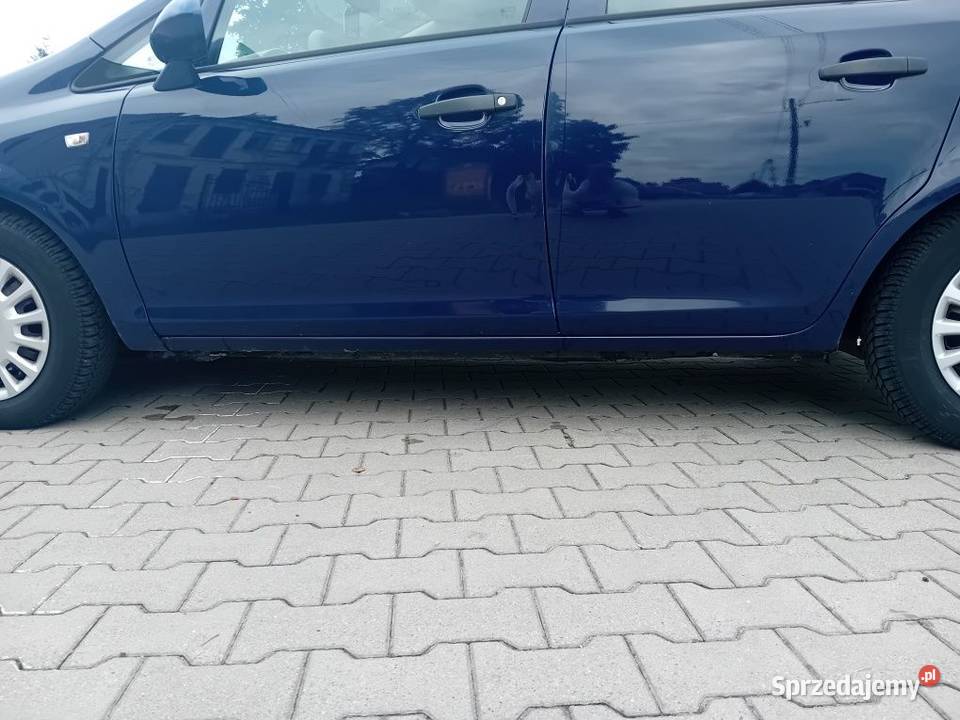 Corsa d 5 drzwi Świdnik sprzedam