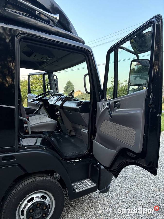 Atleon Klima Kontener 10 euro palet paka Nissan Stalowa Wola