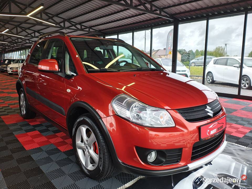 Suzuki SX4 16Benzyna 4x4 Stan radio SX4 Zarszyn