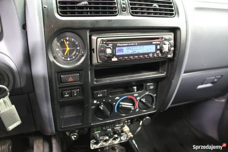 Toyota Land Cruiser 90 Lift Gaz napęd 4x4 Łódź