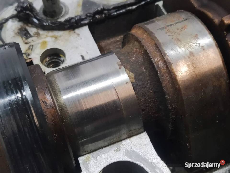 GŁOWICA KOMPLETNA 058103373D 18 20V Audi A4 II Głowice cylindrów