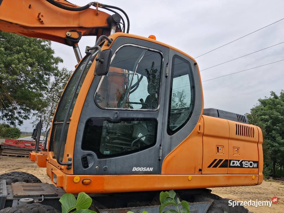Doosan Dx190 w koparka kolowa sprzedam Wasilków