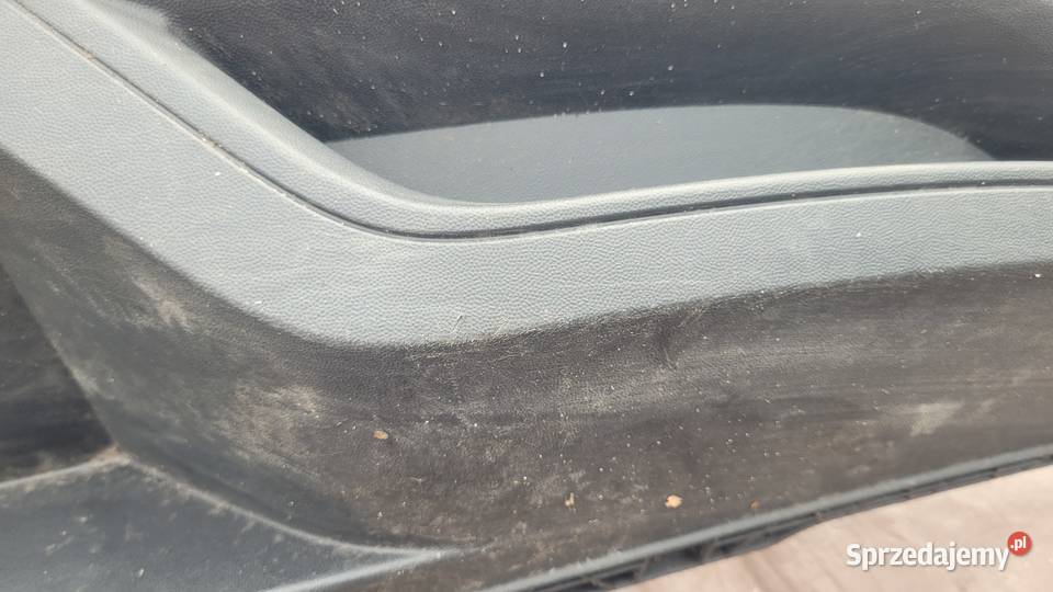 VW GOLF 7 VII KOMBI SPOILER DOKŁADKA ZDERZAKA Karoseria śląskie sprzedam