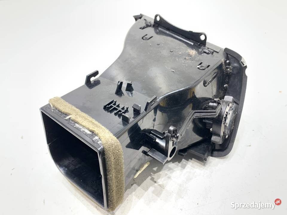 KRATKA NAWIEWU PRAWY PRZÓD BMW F16 9270517 1419 osobowe sprzedam