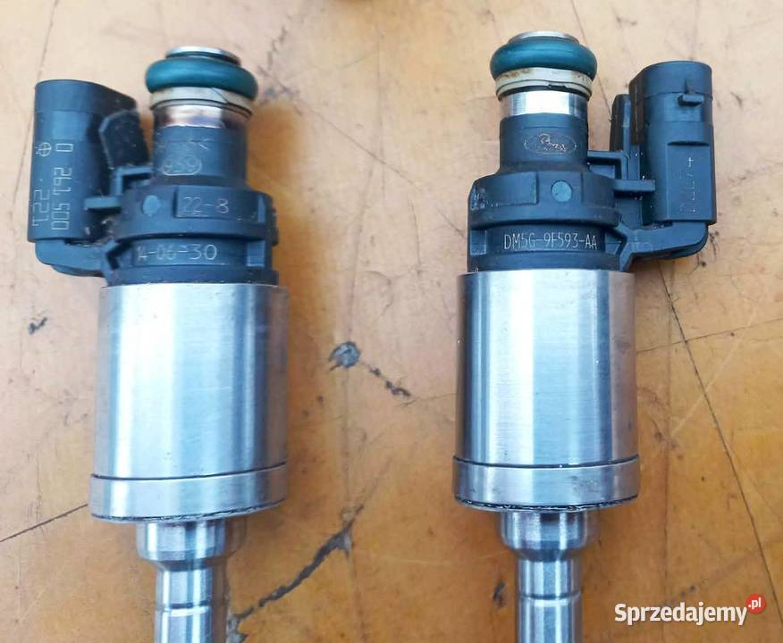 FORD 10 ECOBOOST WTRYSKIWACZE DM5G9F593AA Radom