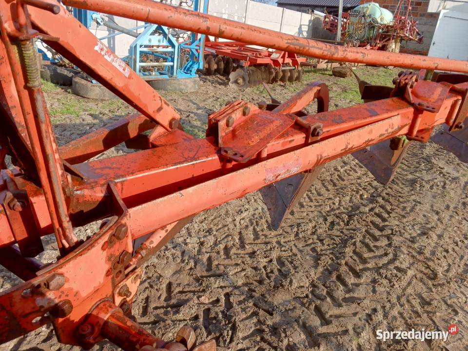 Pług Fraugde Sanderum Kverneland 4 skibowy 31 nieuszkodzony wielkopolskie Wilkowyja