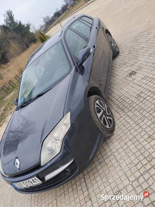 Renault Laguna Miedzna Murowana