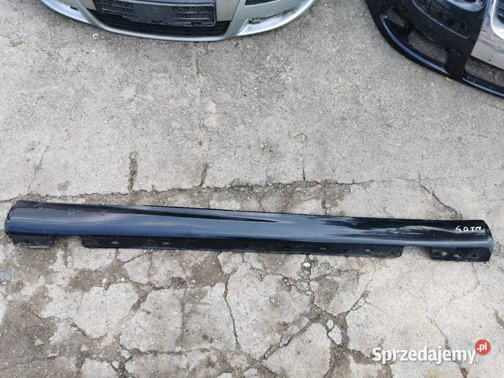 listwa progowa w203 cklasa prawa a2036900640 Karoseria Motoryzacja sprzedam