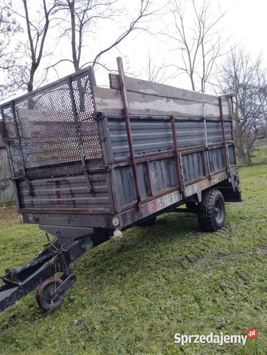 Rozrzutnik jednoosiowy Rozrzutniki obornika Przybysławice