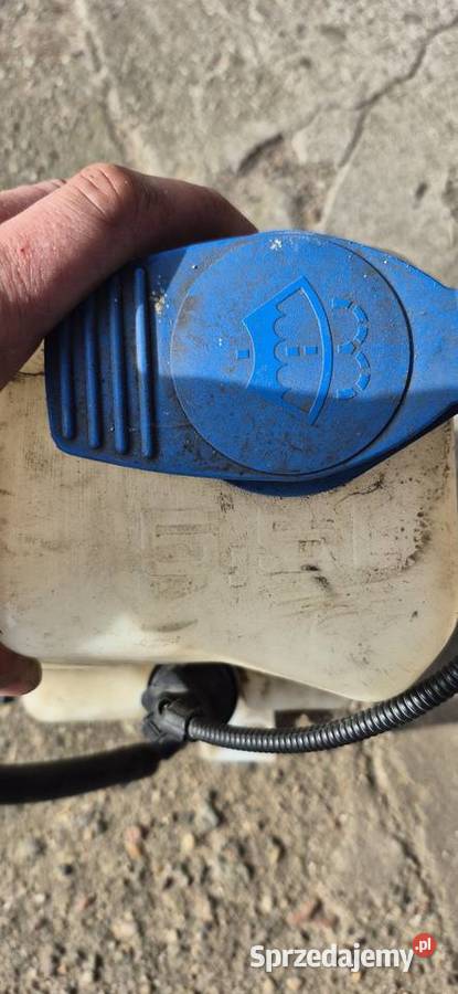 Spryskiwacze lamp Vw Golf 4 Bora komplet Rok produkcji 1998 Słupsk