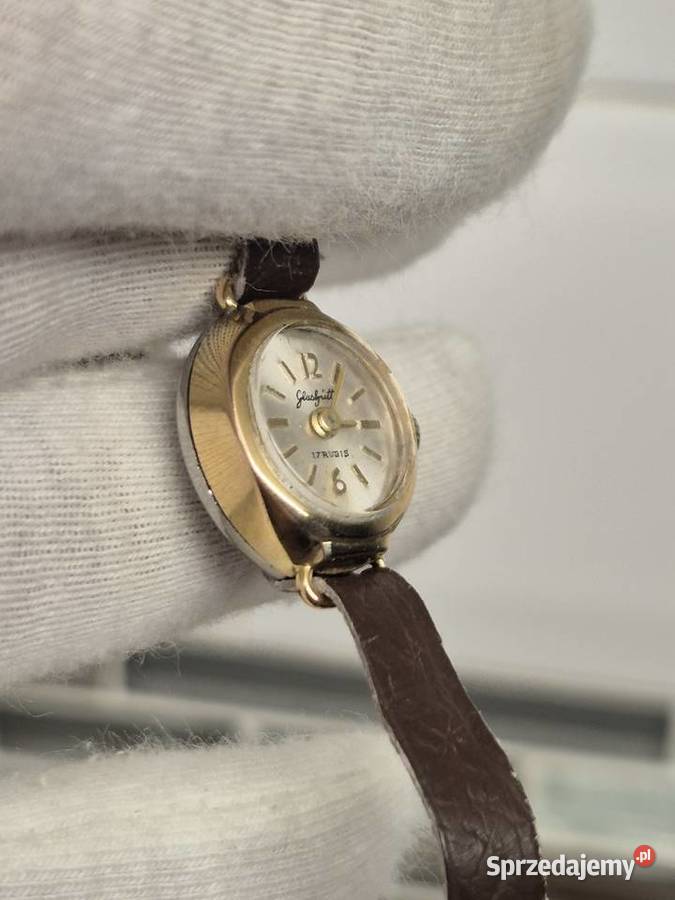 Maleńki zegarek damskiGlashutte DDR
