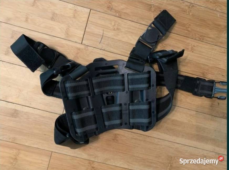 Kabura Glock 17 19 na panelu udowym Asg Air Jaworzno