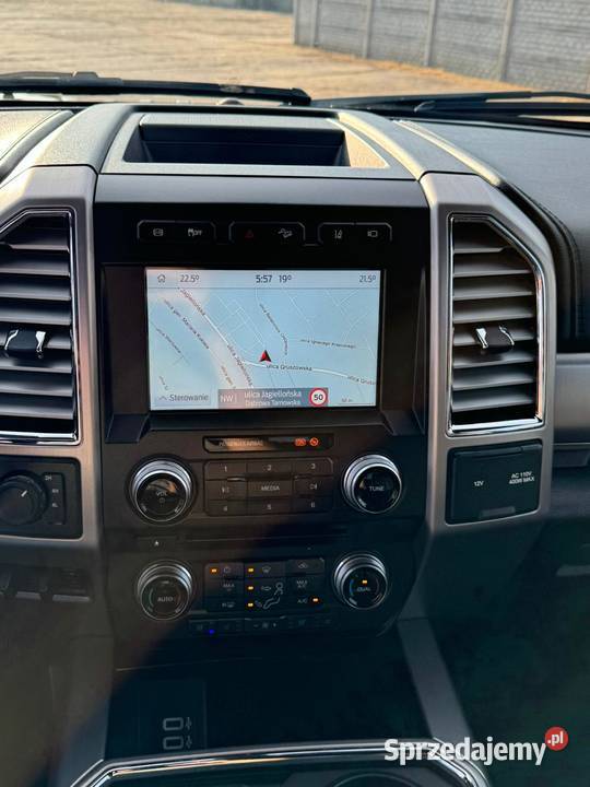 FORD F250 Super Duty Platinum Super Stan