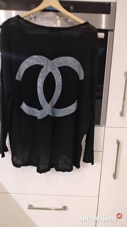 Luźny Asymetrgczny Sweter Czarny Damski SM M Moda i Styl Nowa Sól