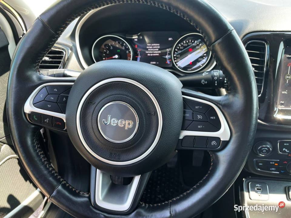 Jeep Compass Jeep Compass Limited 14 140 2019 23 Compass Jeep Sochaczew