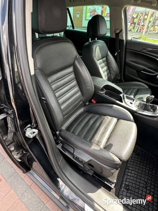 Opel Insignia 2016 r 20 CDTI kombi 170 manual manualna Turka