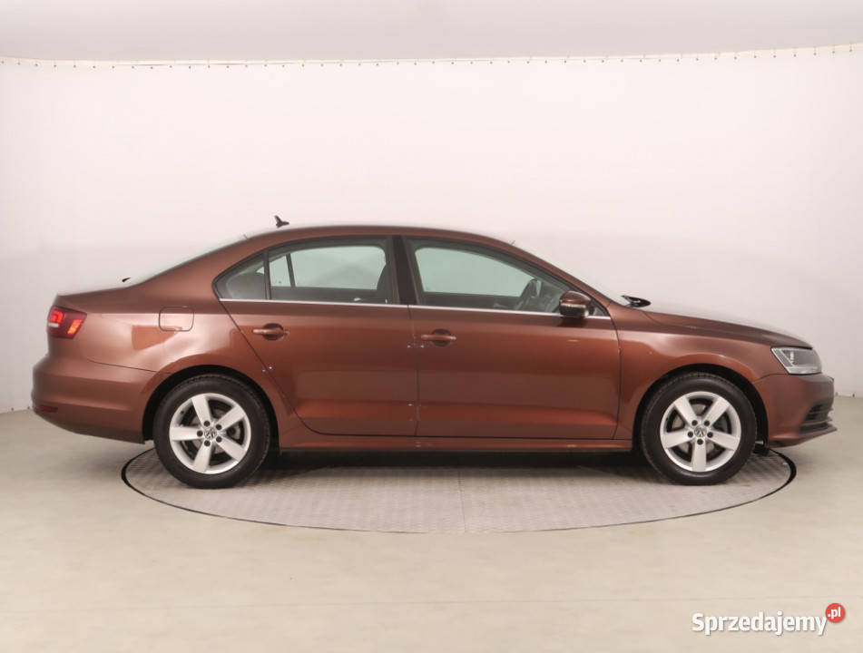 VW Jetta 14 TSI Sedan / Limuzyna Piaseczno