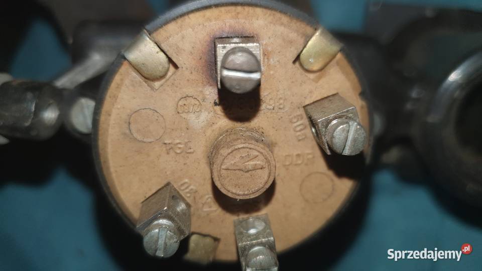Stacyjka z kluczami wartburg trabant sprzedam