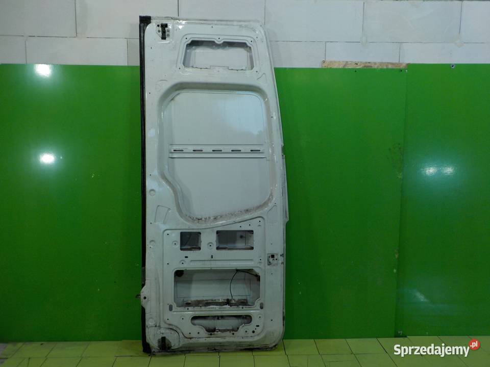 VW CRAFTER I LIFT 20 TDI 13r VAN drzwi lewe tyl osobowe Suków