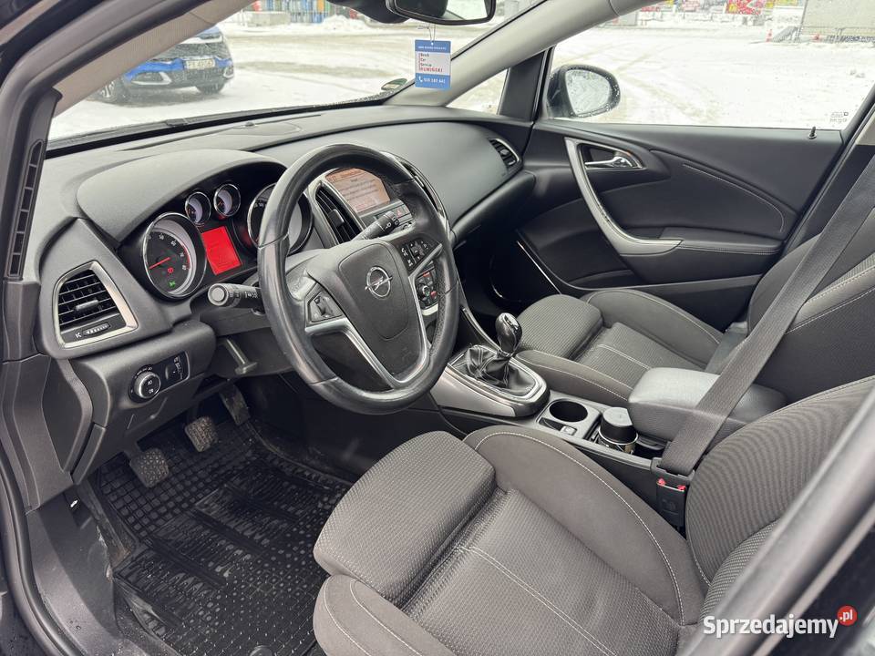 Opel Astra J 14T 140 2010