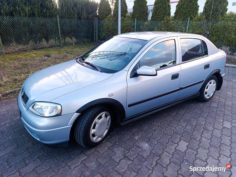 Opel Astra 14 przebieg 152 90KM Malbork
