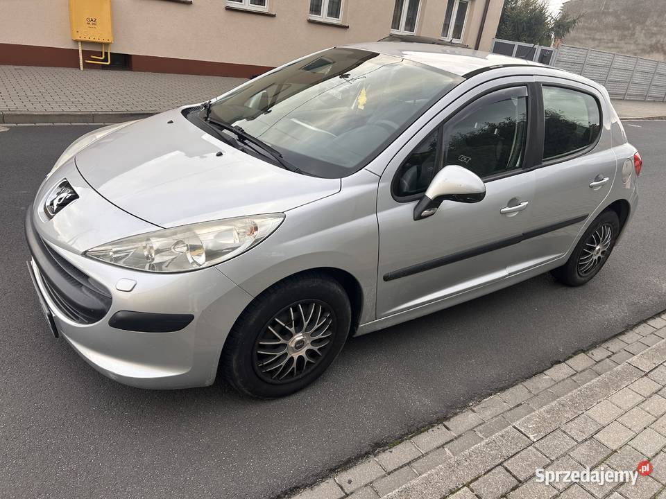 Peugeot 207 14 Benzyna 95 2008 r 190 000 manualna Kostrzyn sprzedam
