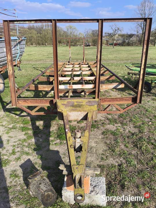 Przyczepa do bel nieuszkodzony Sieradz