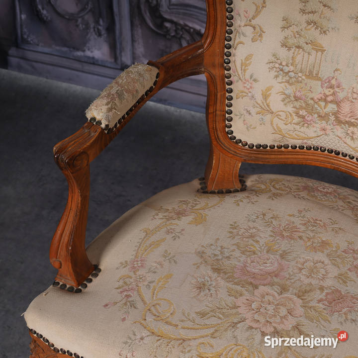 ARTexpert Wygodny reprezentacyjny fotel Ludwik Meble Dobrzany