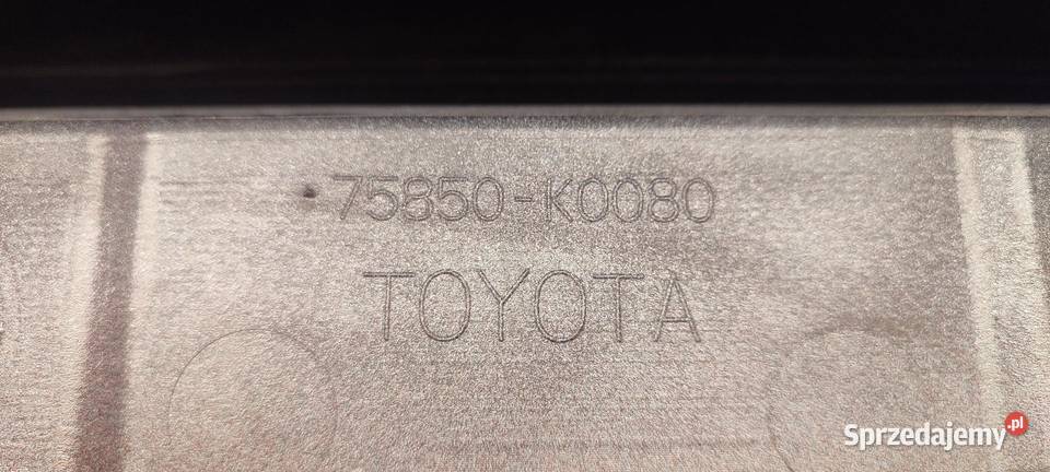 MAZDA 2 TOYOTA YARIS IV LISTWA PROGOWA PRÓG dolnośląskie sprzedam