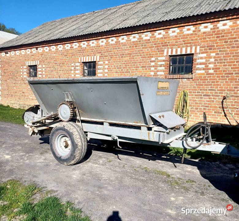 Rozsiewacz do wapna Rcw 3 piast łańcuchowy lubelskie Piaski