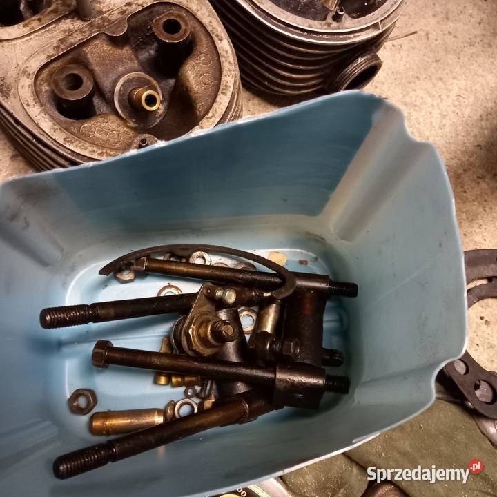 Sprzedam silnik bmw r25 pomorskie Sierakowice
