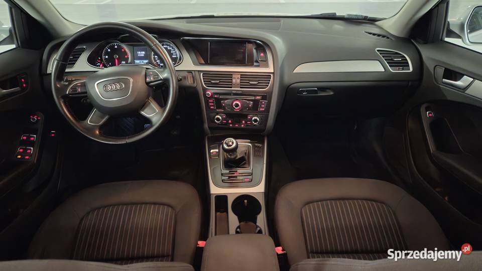 Audi A4 B8 I właściciel salon Polska światła do jazdy dziennej Kraków