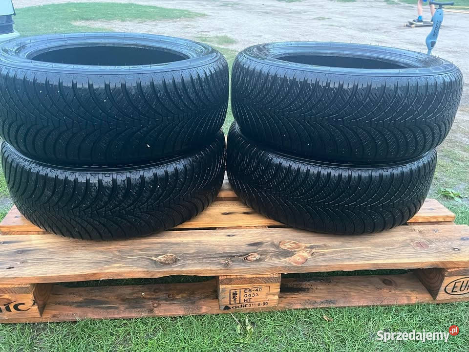 Komplet opon do auta osobowego