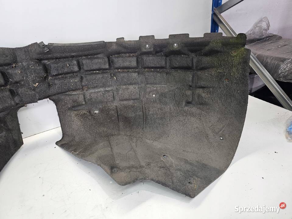 NADKOLE PRAWY PRZÓD AUDI Q3 8U 8U0821172C śląskie Przystajń