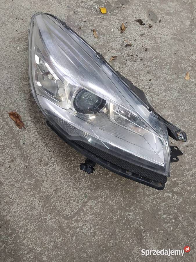 Reflektor prawy Ford kuga oryginał valeo osobowe Rzeszów