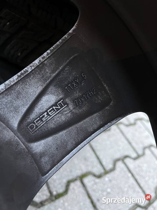 Koła zimowe 17 5x1143 SUV Honda CRV Nokian Świdnik sprzedam
