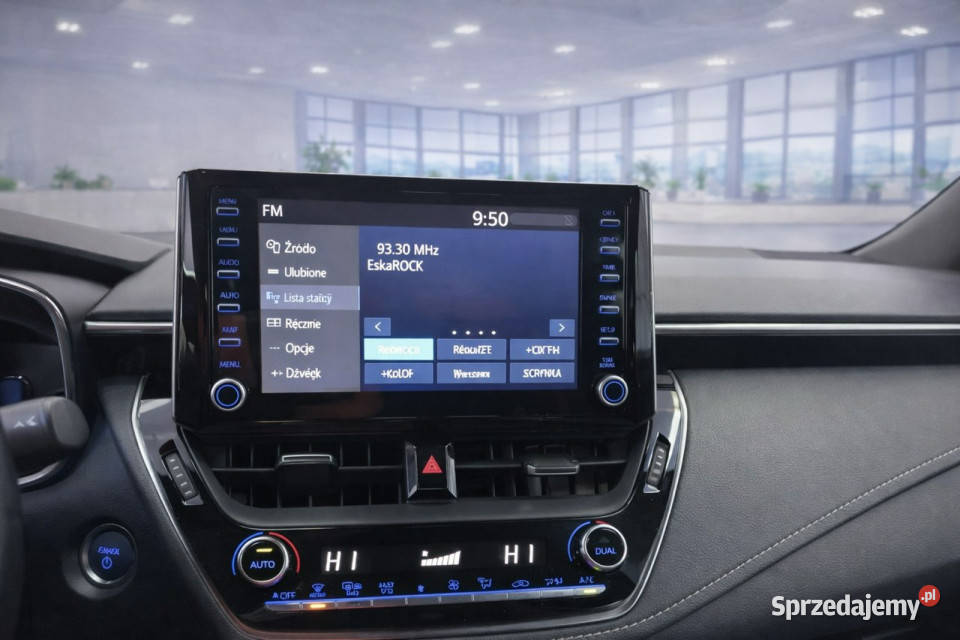 Toyota Corolla Salon Polska 18 HYBRID 1wł z Corolla podlaskie Białystok sprzedam