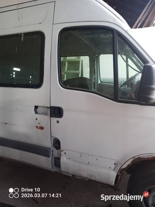 Renault Master 28 dti 120 przebieg orginalny diesel Głowno