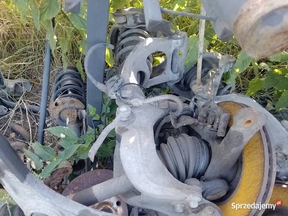 Zwrotnice przednie kompletne do peugeot 407sw osobowe Motoryzacja wielkopolskie Wyrzysk