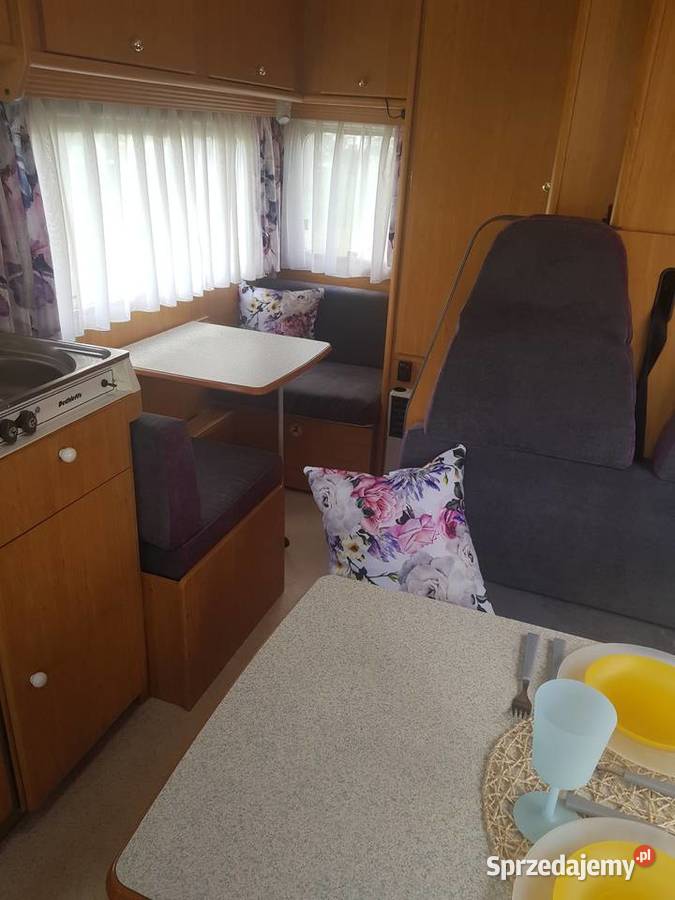 kamper camper wynajem wakacje wolne terminy łódzkie Łódź