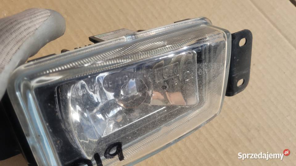 TOYOTA COROLLA E12 20012007 HALOGEN PRAWY PRZÓD Ruda Śląska