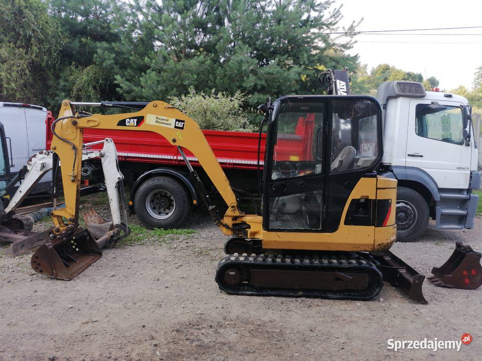 Caterpillar 3025C MiniKoparka Waga 2850 2 Łyżki Rok produkcji 2010 Chełmiec