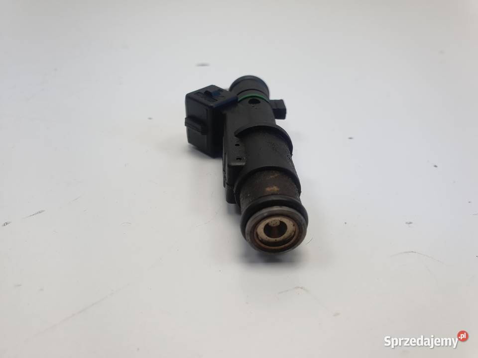 WTRYSKIWACZ Citroen C5 18 16V wtrysk 01F005A Chełm